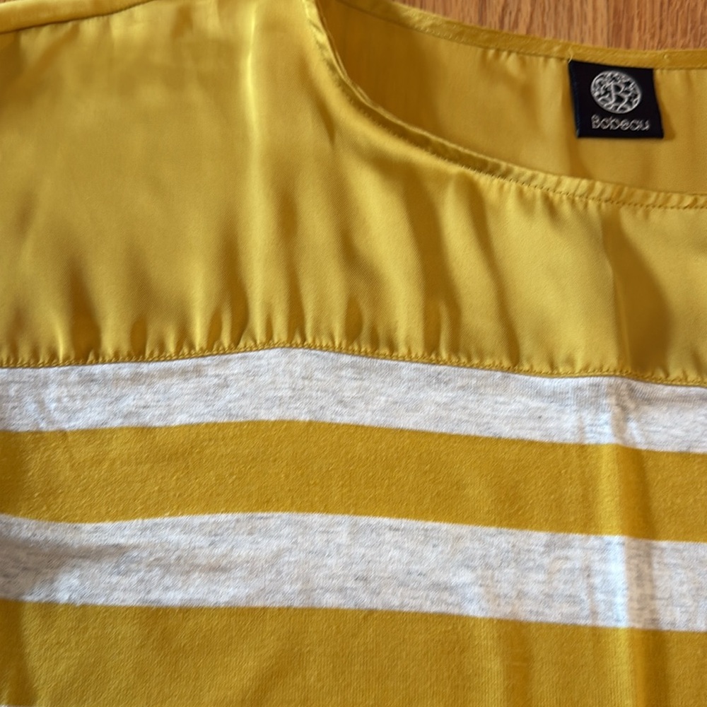 Yellow Striped Women's Top Size M - Picture 3 of 4